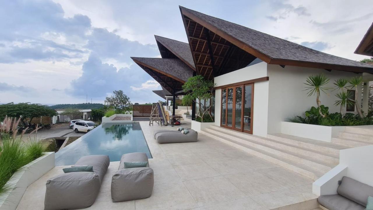Luxury Ocean View Villas With Private Cook And Free Gym Membership Kuta  المظهر الخارجي الصورة