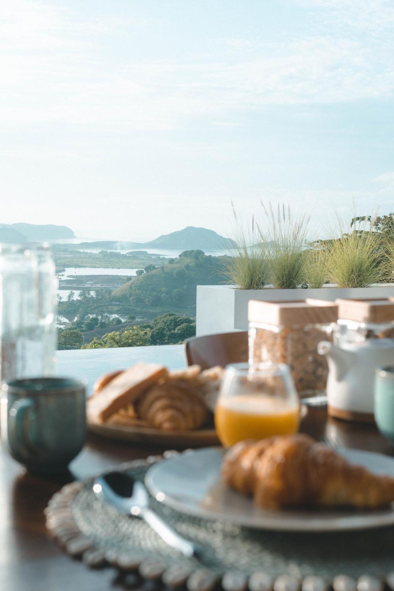 Luxury Ocean View Villas With Private Cook And Free Gym Membership Kuta  الغرفة الصورة